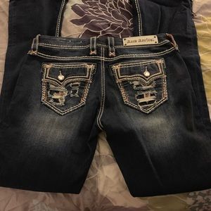 Rock revival size 29